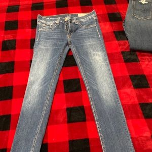 Ladies Brand NWOT Denim Crops